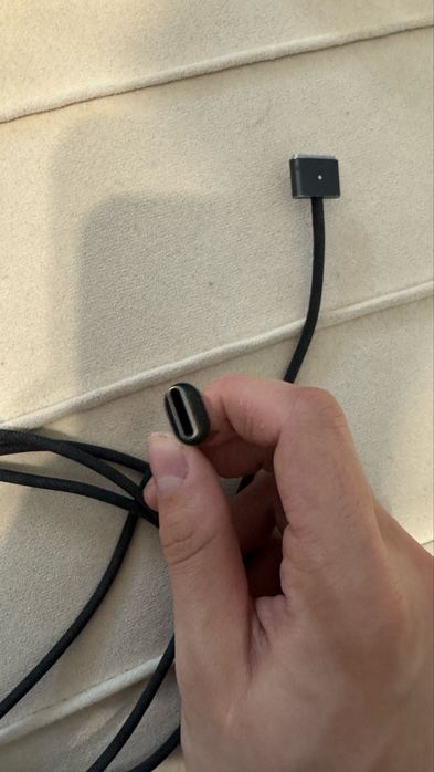 Зарядка для macbook air оригинал