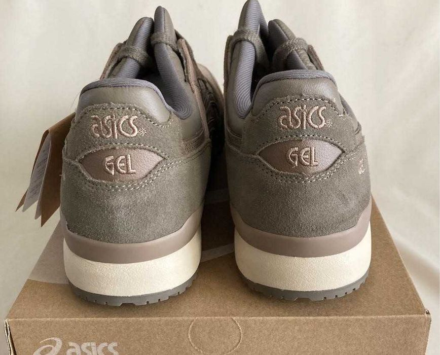 Нови мъжки спортни обувки ASICS GEL-LYTE III