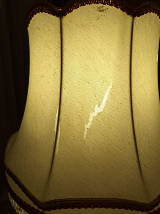 Lampa praf de marmura cu model inspiratie indiana