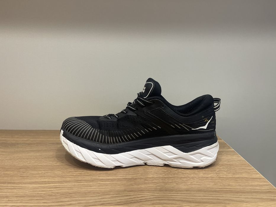 Кроссы HOKA 39 размер