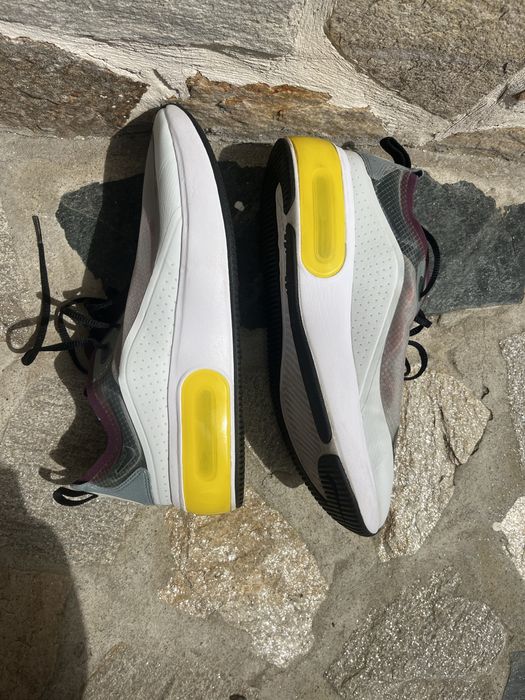 Маратонки Nike номер 39