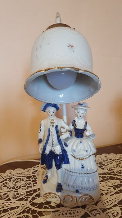 Veioză porțelan,  bibelou băiat și fată