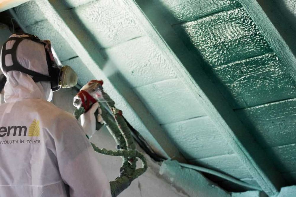 Izolatie spuma poliuretanica Premium