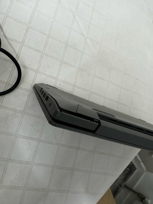 Продам 2 ноутбука lenovo