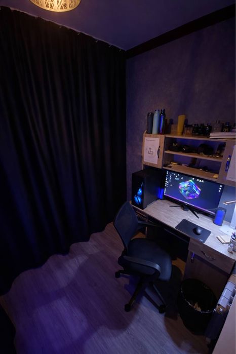 Продаётся 2-комнатная квартира на первой линии