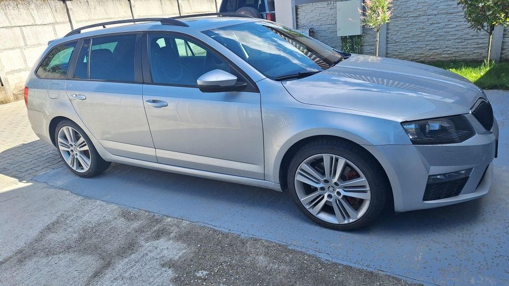 Octavia 3 vrs 2.0 tdi 184 cp DSG
