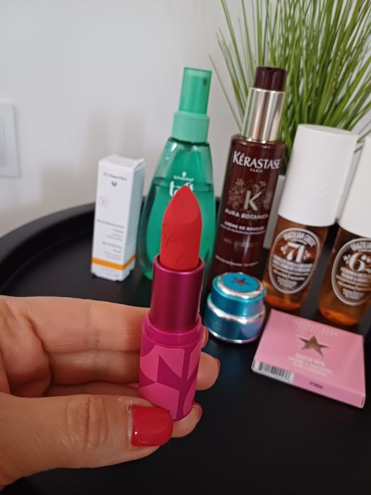 козметика Clarins,,Rene furterer, YSL,Lancome