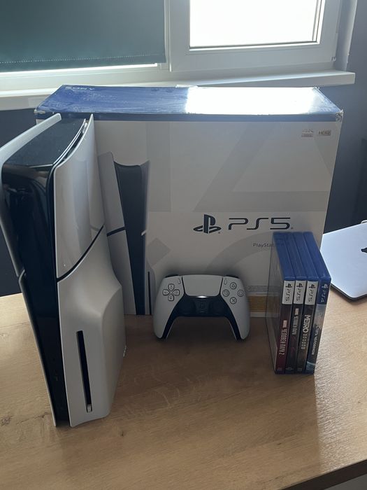Ps 5 slim 1trb + 4 диска