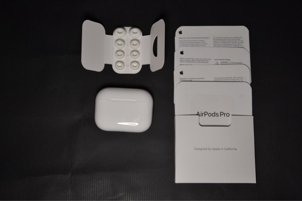 Casti Apple AirPods Pro 3 (Noise Cancelling) Type-C - Noi Sigilate