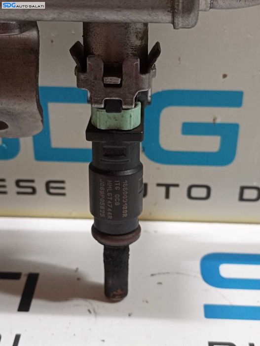 Rampa Benzina cu Injectoare Dacia Logan 2 1.0 Benzina 2012 - Prezent Cod 166003188R [M7525]