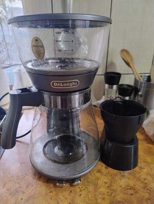 filtru de cafea / cafetiera "DeLonghi" model "Clessidra"