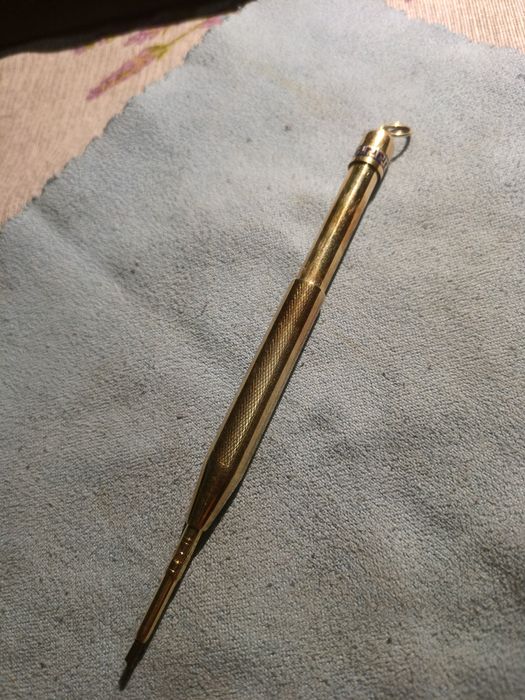 Crion  de colecție  ani 1920  model Versace  placat cu aur 14 k