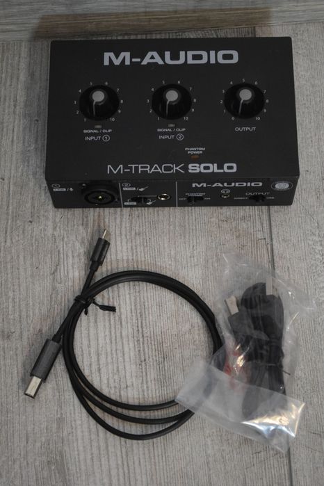 Interfață Audio pentru Chitară/Bass/Microfon