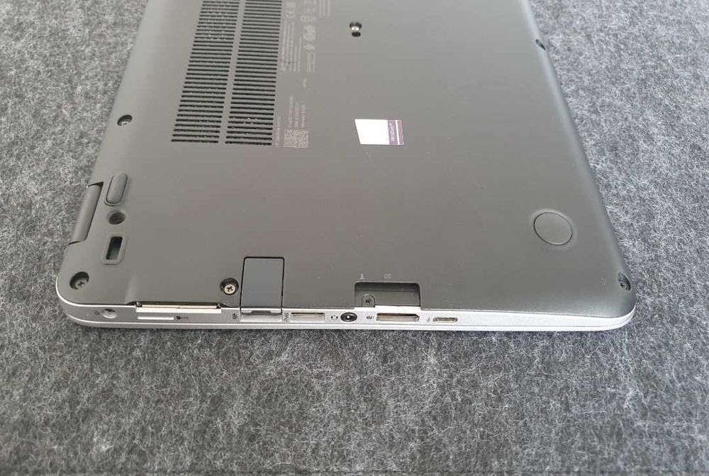 Перфектен! HP EliteBook 830 G6