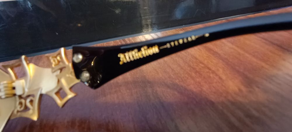 Культовые женские очки от бренда Afflection