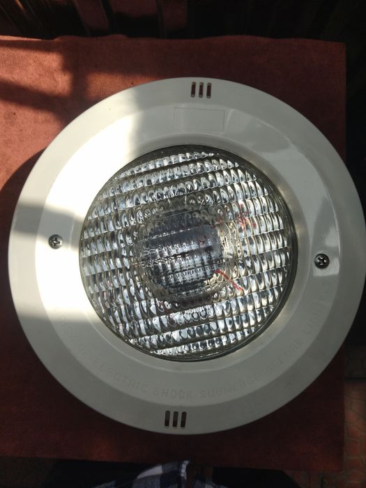 Освещение/бассейн