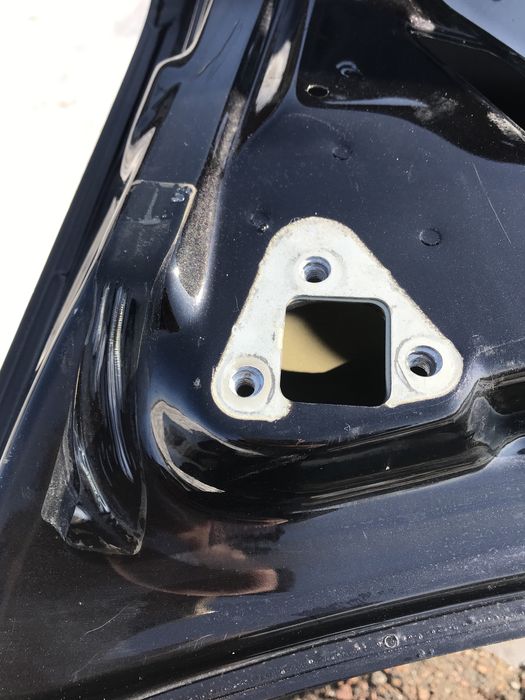 Крышка багажника Шкода Суперб