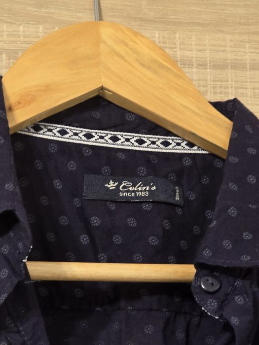 Vand camasa albastra