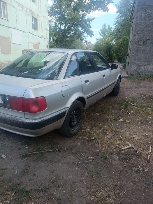 Продам ауди 80 б4