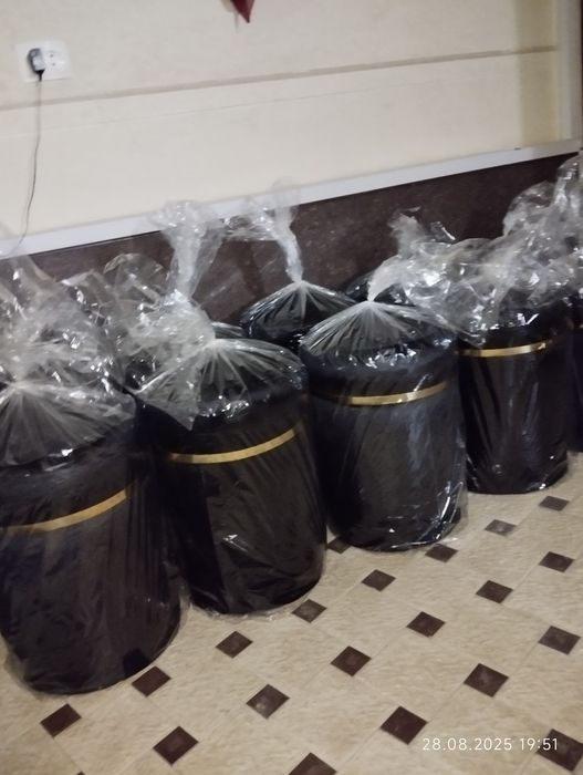 Pufik zakazga   hohlagan rangiladan qilib beriladi