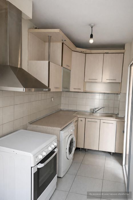 Дава се под наем Двустаен апартамент в Пловдив, Кършияка - 65 кв.м за 348.84 € - Снимка #1