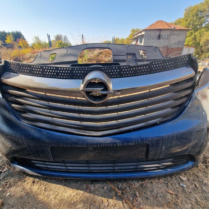Opel Vivaro 14-19 предна броня
