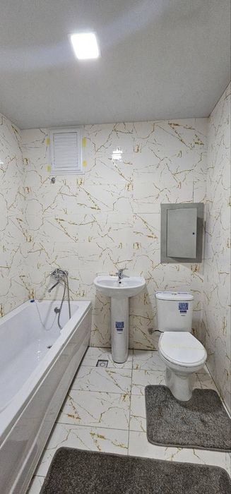 Сдается 2x комнатная квартира
С обстановкой 
В горде Алмалыке