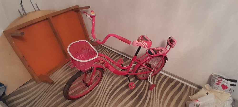 Продам велосипед для девочек