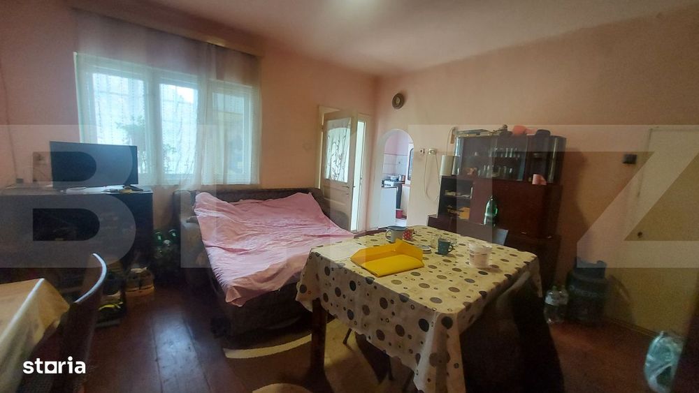 Casa solida, teren de 2.800 mp cu livada - Aninoasa
