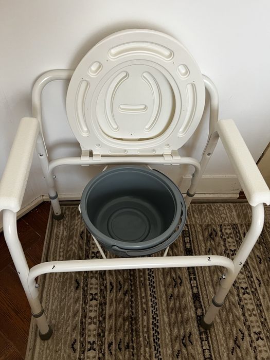 Scaun WC de camera , functie 4 in 1