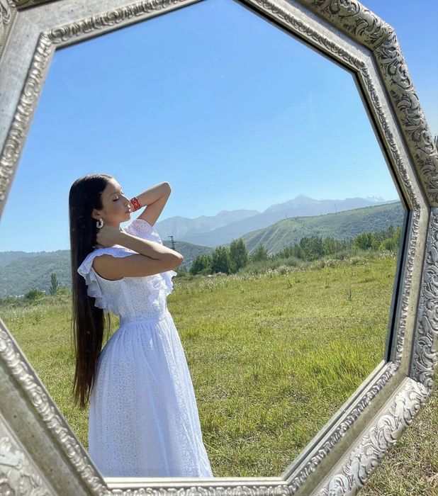 Ажурное платье французской длины S