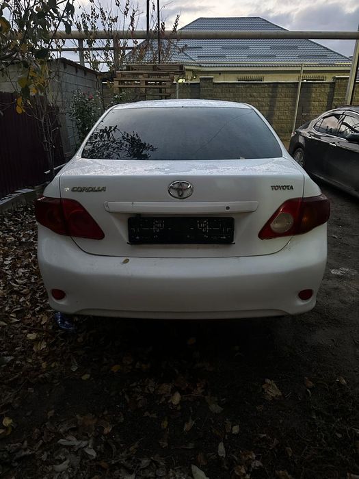 Королла 2007гола 1.6 объем. Автомат.