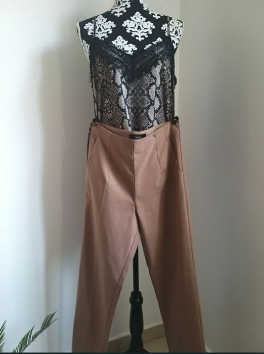 Pantaloni dama Nissa