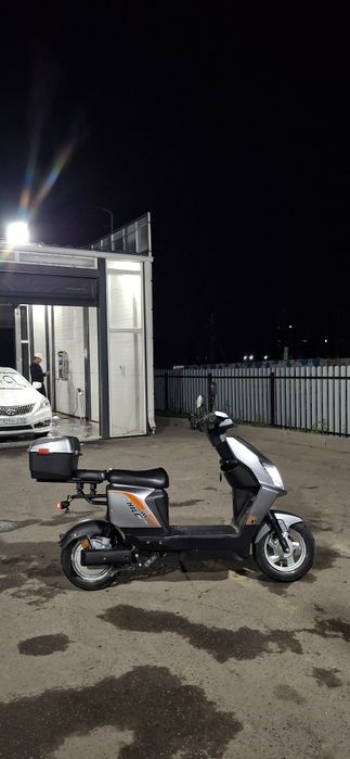 Продам мопед электрический