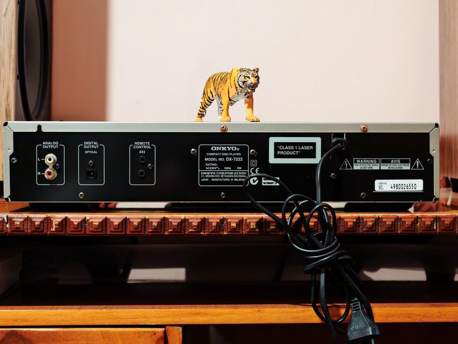 Onkyo DX-7222. Top cd player. Date tehnice mari. Preț fix !