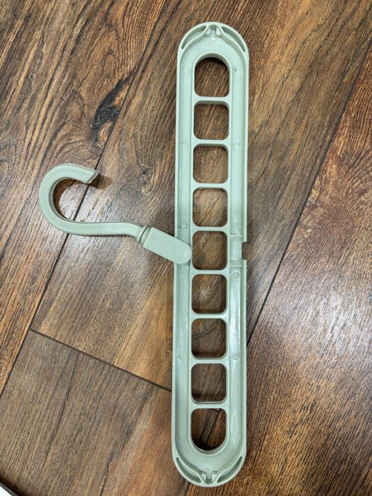 Вешалкп для вешалок