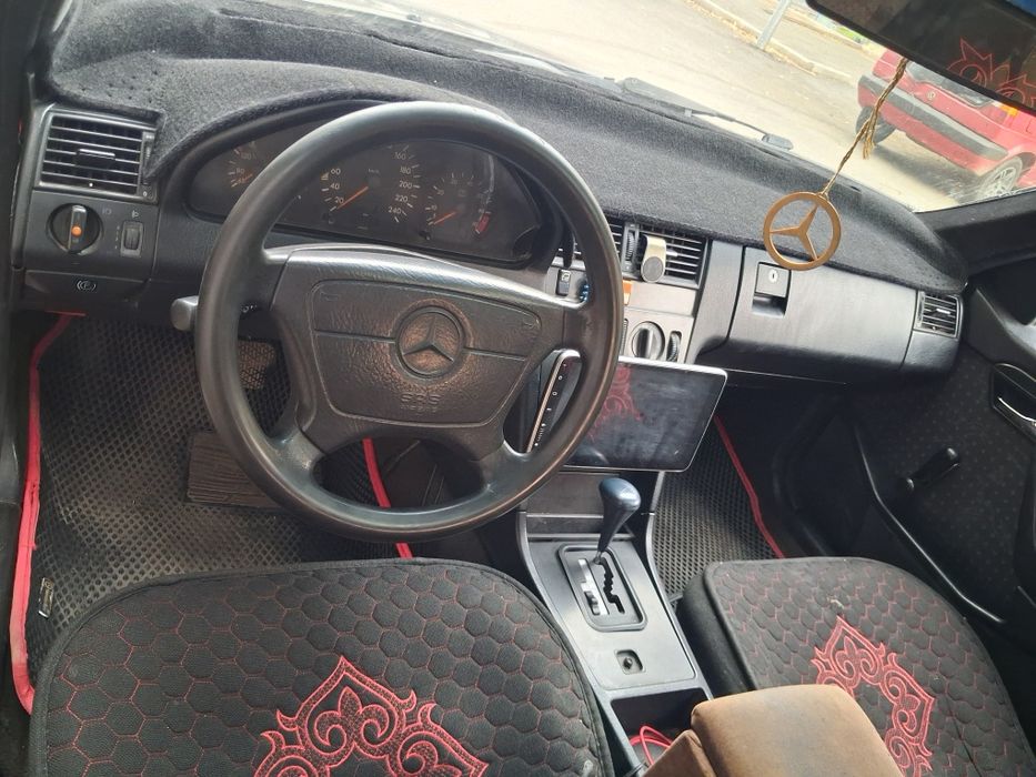 Продам Мерседес w202 с180