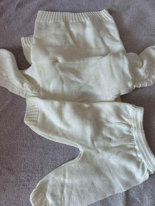 Set tricotat bebe