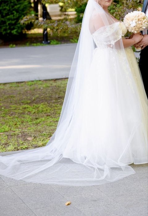 Vand rochie de mireasa(purtata o singura data)