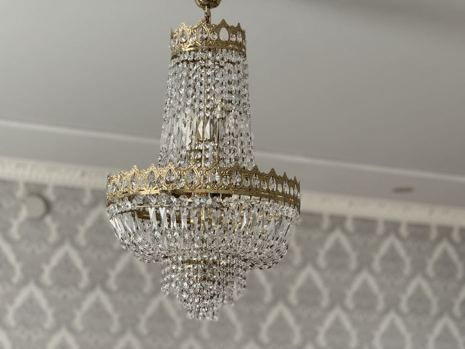 Люстра сатылады бағасы келісімді!