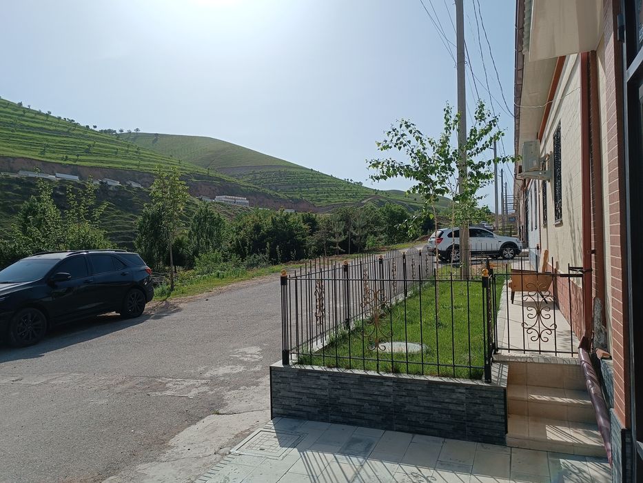 Продаю дом в предгорьях Газалкента