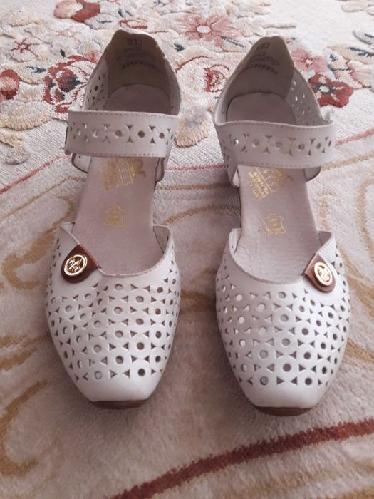 Босоножки классные