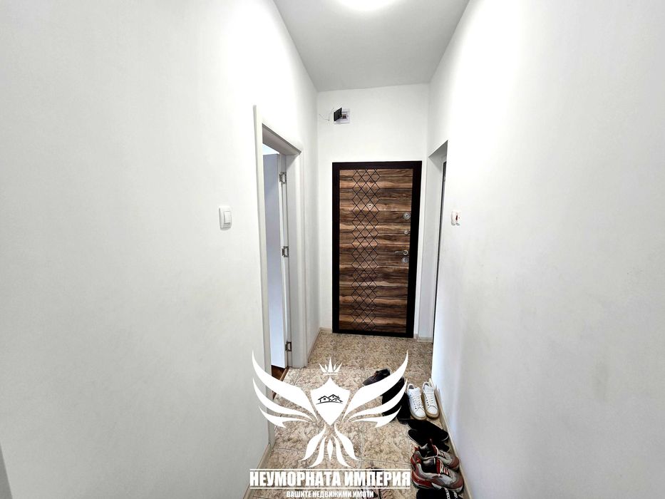 Под наем нов тристаен 120кв., 2 ет. в гр.Асеновгрд, център