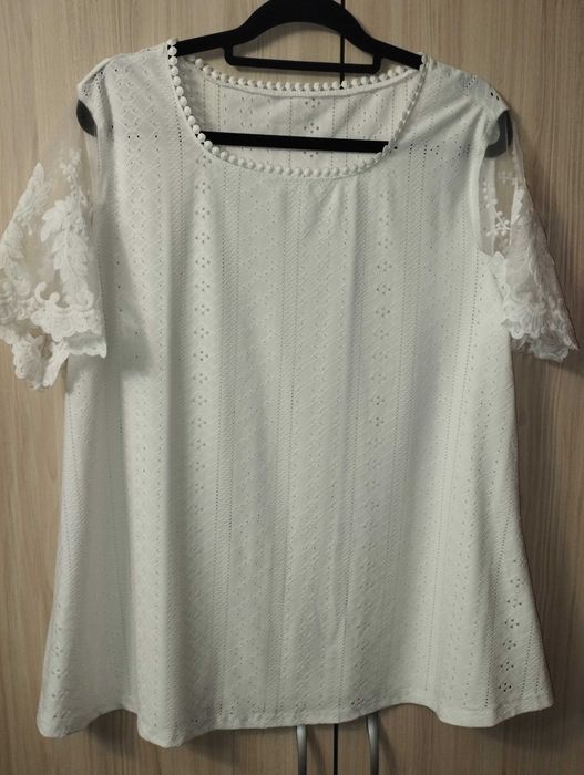 Туники, блузи и ризи