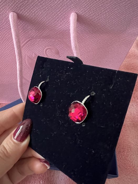 Чисто нови обеци - Сваровски