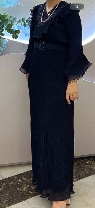 Пррлается очень красивое турецкое платье