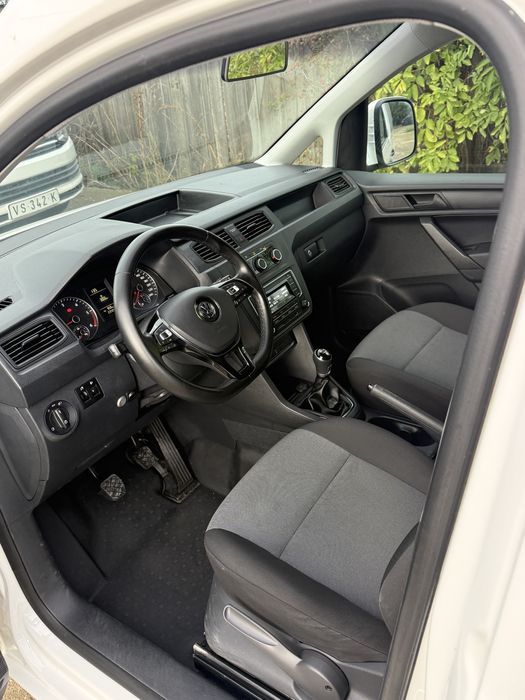 Volkswagen Caddy 2.0 manual 2018 clima carlig vito t5 euro 6