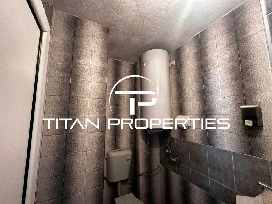 Продава се Двустаен апартамент в Варна, Зимно кино Тракия - 72 кв.м за 1750 €/кв.м - Снимка #10