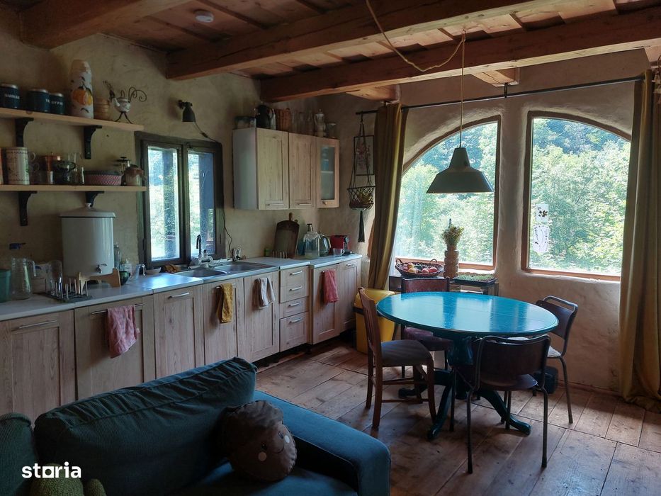 Casă Naturală în Transilvania