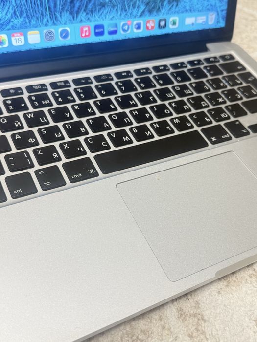 Ноутбук macBook pro 13